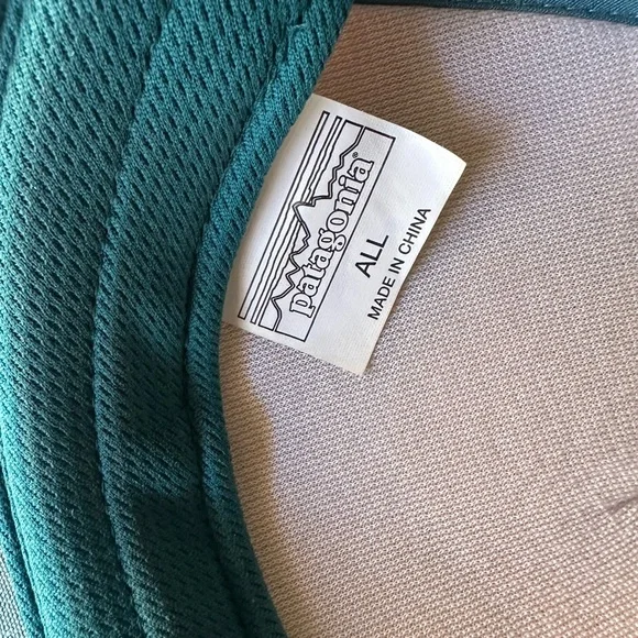 Patagonia Hat Trucker Women’s Blue Mountain Lines Foam Mesh Adjustable SnapBack - Picture 4 of 4